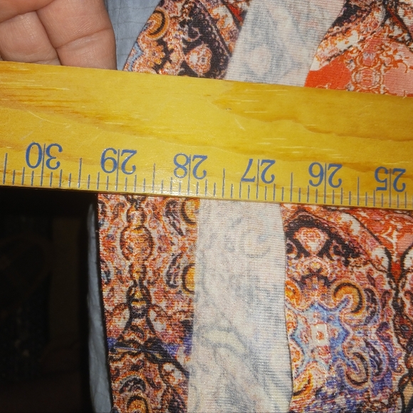 World Unity Woman - Picture 5 of 7